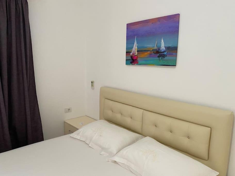 Guesthouse Xhimi Ksamil Eksteriør billede