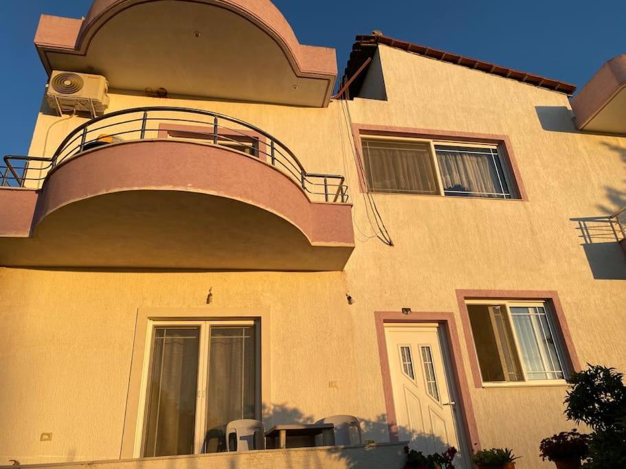 Guesthouse Xhimi Ksamil Eksteriør billede