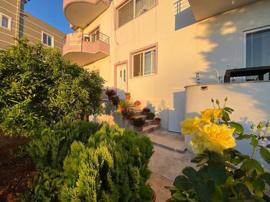 Guesthouse Xhimi Ksamil Eksteriør billede