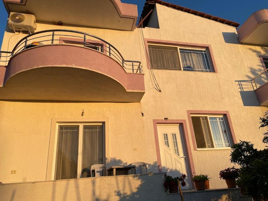Guesthouse Xhimi Ksamil Eksteriør billede