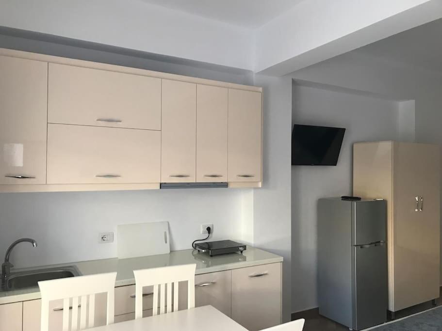 Guesthouse Xhimi Ksamil Eksteriør billede